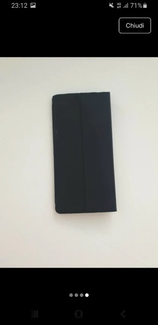 Tastiera e custodia iPad nera