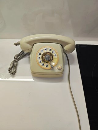 Teléfono Vintage Baquelita Beige