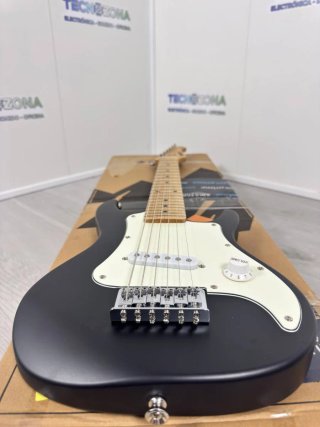 Kit Guitarra Eléctrica Donner 30 pulgadas
