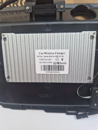 Rav 4 Cargador Inalámbrico Qi