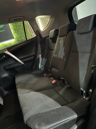 Toyota RAV4 2014