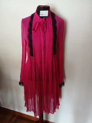 Vestido de seda con encaje talla M