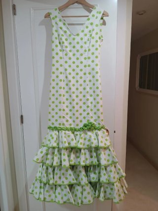 Traje Gitana Verde Lunares