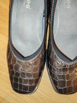 Zapatos planos Amar Pies mujer marrones/dorados
