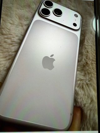 iPhone 17 Pro Max - 100% Capacidad