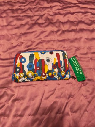 Bolsa monedero United Colors of Benetton