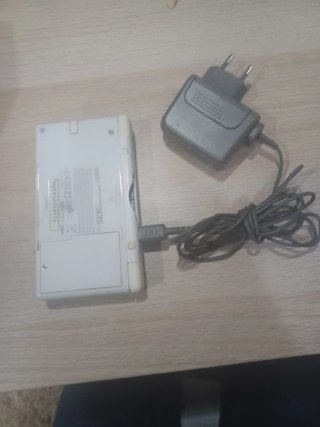 Nintendo DS Lite Bianca funzionale con schermo