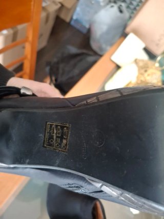 Botines de tacón negros