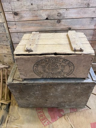 Antigua caja de madera Amidon Royal de Riz