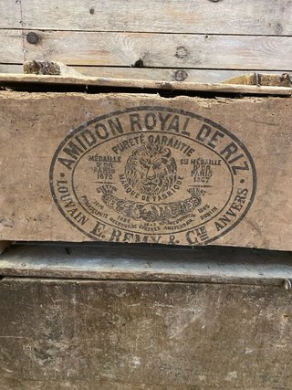 Antigua caja de madera Amidon Royal de Riz