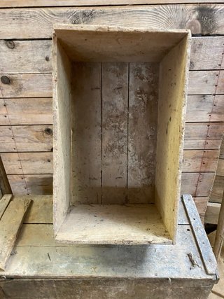 Antigua caja de madera Amidon Royal de Riz
