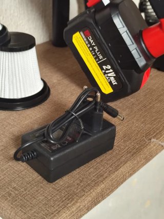 Aspiradora multifuncional + accesorios (NUEVA)