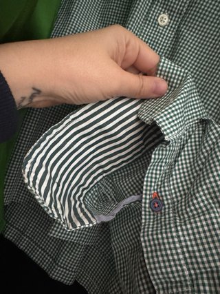 Camisa crop top de Tommy Hilfiger