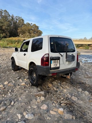 Mitsubishi Montero 2007
