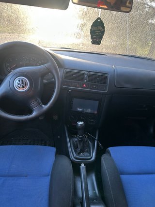 Volkswagen Golf 2002