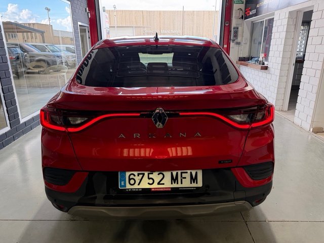 Renault Arkana Techno ETECH full hybrid 145cv
