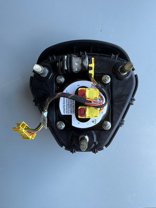 Airbag Volante Tesla