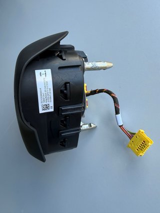 Airbag Volante Tesla