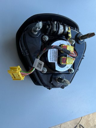 Airbag Volante Tesla