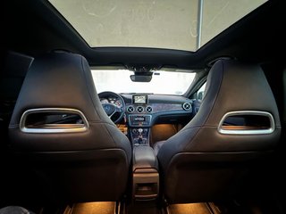 Mercedes-Benz GLA (H247) 2015