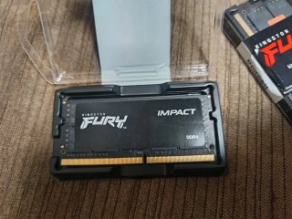 2x Kingston DDR4 32GB RAM para portátil