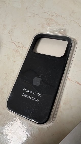 Funda iPhone 17 Pro Silicona Negra