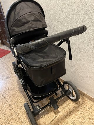 Cochecito Kiduku,también añadi un colchon nuevo