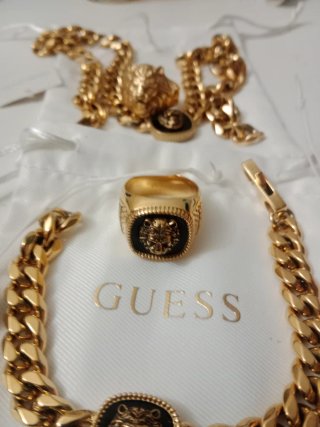 Conjunto Guess: Anillo, Pulsera y Cadena