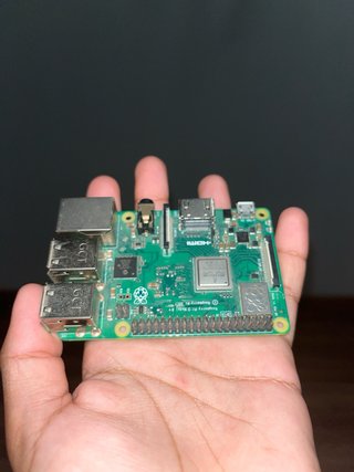 Raspberry Pi 3 Model B+ Placa Base No funciona.