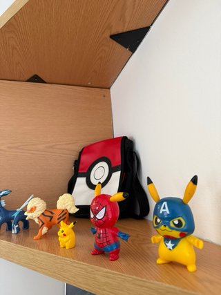 Lote Cartas Pokémon V, VMAX y Básicas