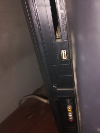 Televisión OKI LCD Negra