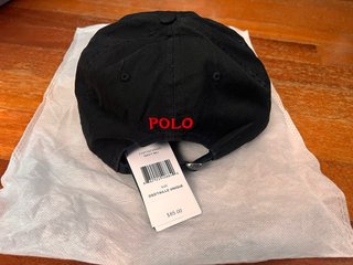 Gorra negra