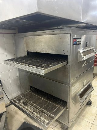 Horno industrial para pizza Middleby Marshall