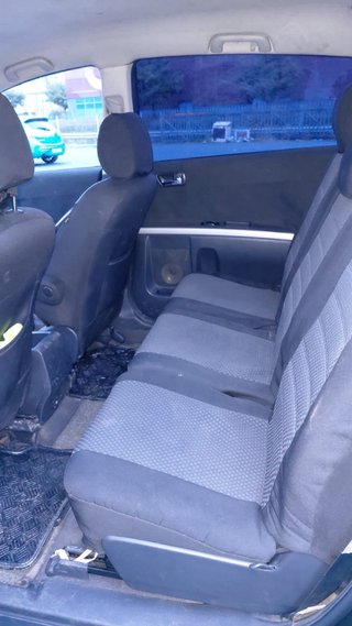 Toyota Corolla Verso 2004