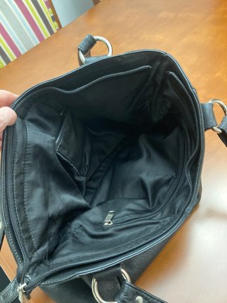 Bolso de piel negro