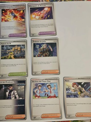 Lote di carte Pokémon Trainer in spagnolo - 25€