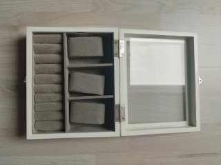Joyero organizador con tapa transparente