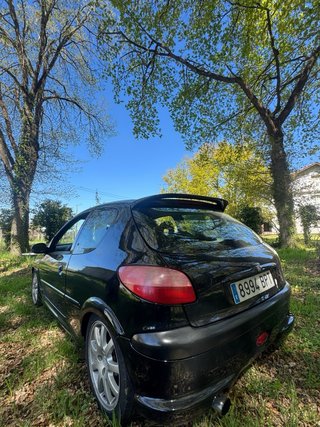 Peugeot 206 gti