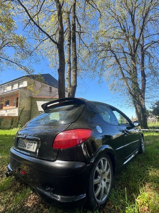 Peugeot 206 gti