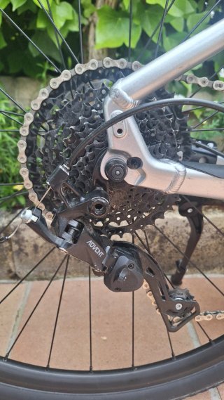 Specialized Sirrus NUEVA y GARANTÍA