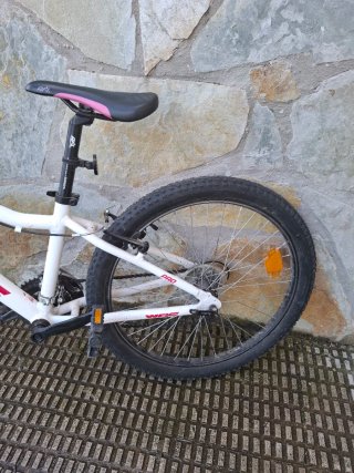 Bicicleta MTB niña 24