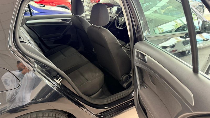 Volkswagen Golf VII 1.0 TSI Advance 5p 2019, foto 17