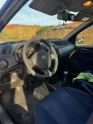 FIAT Punto 2004
