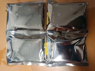 4 x HDD HPE 600GB SAS 2.5