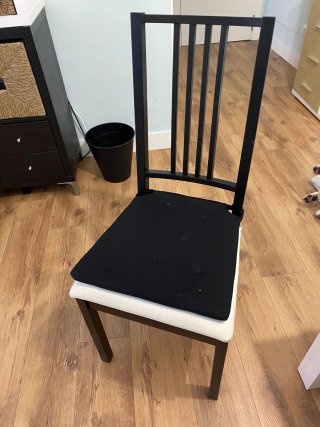 Mesa y sillas comedor