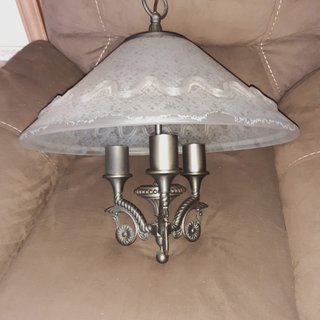 Lámpara de techo cristal y metal, como nueva