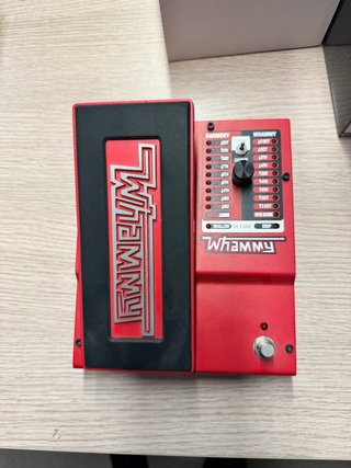 Pedales Boss, MXR, Whammy, Nux, Dunlop, Cry Baby,