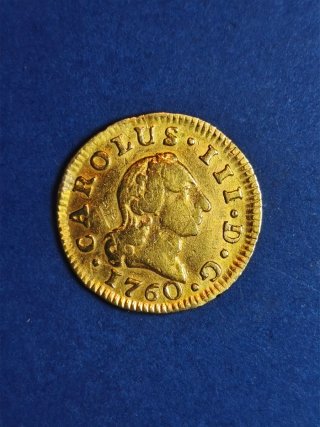 Medio escudo de oro, Carlos 3 cara rata
