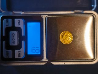 Medio escudo de oro, Carlos 3 cara rata