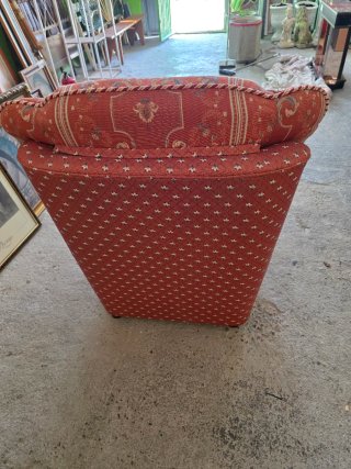Sillón clásico estampado